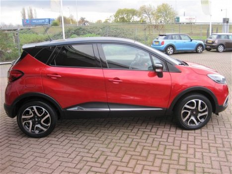 Renault Captur - 1.2 TCe Helly Hanson*AUTOMAAT*AIRCO NAVIGATIE*CRUISE CONTROL* ACHTERUITRIJCAMERA*PA - 1