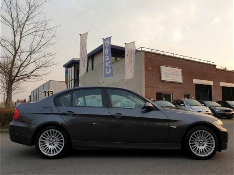 BMW 3-serie - 320d Business Line Apk NAP Airco - 1