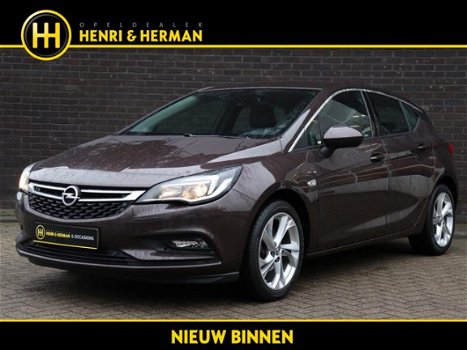 Opel Astra - 105pk Turbo Innovation (17