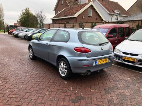 Alfa Romeo 147 - 1.6 T.Spark Veloce Lusso airco elektrische ramen centrale deurvergrendeling met afs - 1