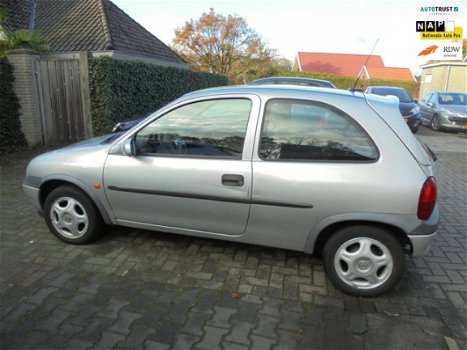 Opel Corsa - 1.2i-16V Onyx stuurbkr elkr ramen cv apk slecht, s 129 dkm NAP - 1