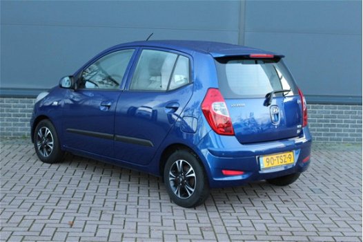 Hyundai i10 - 1.2 Plus schuifdak / Airco / PDC - 1