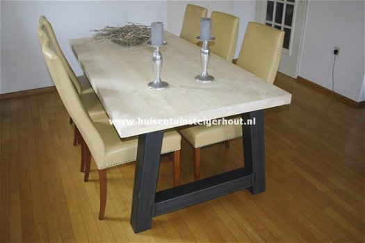 Steigerhout Tafel Eettafel met Industriele Onderstel X of U-Poten - 8