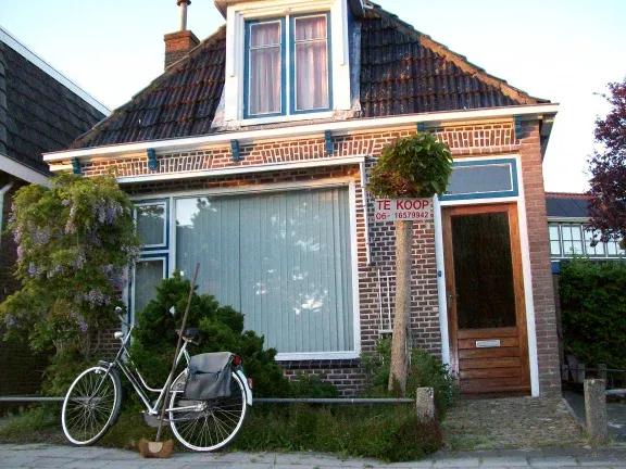 TE KOOP NES / Akkrum Bokkemerwal 2 8494 NP -Gezins /senior Woning+tuin+Schuur Aan Oppenbaarvaar u Bo - nr. 1