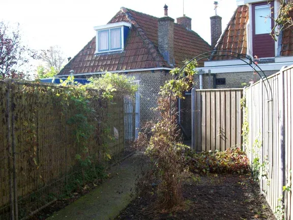 TE KOOP NES / Akkrum Bokkemerwal 2 8494 NP -Gezins /senior Woning+tuin+Schuur Aan Oppenbaarvaar u Bo - Afbeelding 2