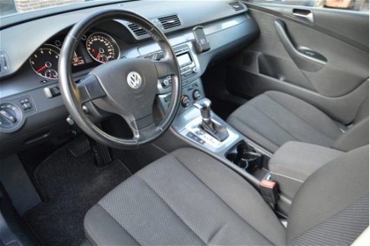 Volkswagen Passat Variant - 1.4 TSI Comfortline automaat // TREKHAAK CRUISE PDC CLIMA LMV - 1