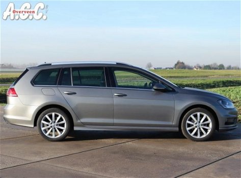 Volkswagen Golf Variant - 1.6 TDi Connected R AUTOMAAT - 1