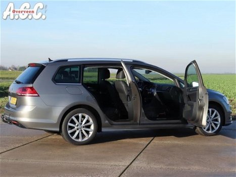 Volkswagen Golf Variant - 1.6 TDi Connected R AUTOMAAT - 1