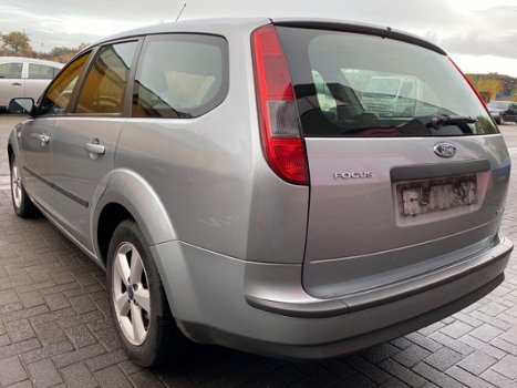 Ford Focus Wagon - 1.6 TDCI First Edition - 1