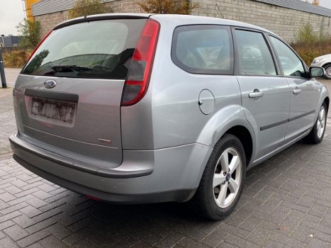 Ford Focus Wagon - 1.6 TDCI First Edition - 1