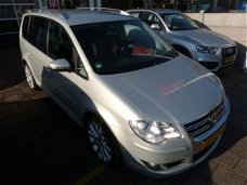 Volkswagen Touran - 1.4 TSI Highline AUTOMAAT