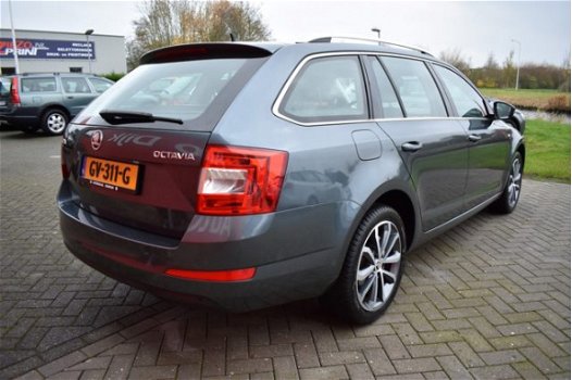 Skoda Octavia Combi - 1.6 TDI Greentech Edition Businessline Automaat | Navi | Clima | Cruise | Radi - 1