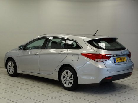 Hyundai i40 Wagon - 1.6 GDI Blue i-Drive Airco CruiseControl - 1