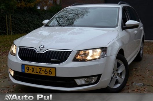 Skoda Octavia Combi - 1.6 TDI Greenline Businessline Navi/Ecc/Cr-Controle/Pdc/Lmv - 1