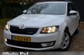 Skoda Octavia Combi - 1.6 TDI Greenline Businessline Navi/Ecc/Cr-Controle/Pdc/Lmv - 1 - Thumbnail