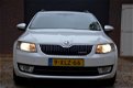 Skoda Octavia Combi - 1.6 TDI Greenline Businessline Navi/Ecc/Cr-Controle/Pdc/Lmv - 1 - Thumbnail