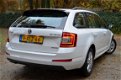 Skoda Octavia Combi - 1.6 TDI Greenline Businessline Navi/Ecc/Cr-Controle/Pdc/Lmv - 1 - Thumbnail