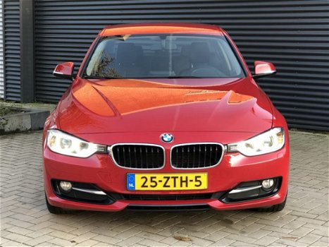 BMW 3-serie - 320i EfficientDynamics Edition High Executive LED_XENON_SPORT-LEDER_18'INCH_NL-AUTO - 1