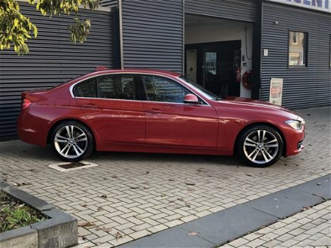 BMW 3-serie - 320i EfficientDynamics Edition High Executive LED_XENON_SPORT-LEDER_18'INCH_NL-AUTO - 1