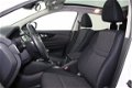 Nissan Qashqai - 1.2 Connect Edition | Panoramadak | Trekhaak | Navigatie | 360° Camera | Cruise & C - 1 - Thumbnail