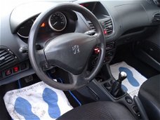 Peugeot 206 - 1.1 XR 5 Deurs- Airco-Perfecte staat