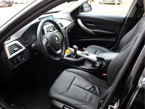 BMW 3-serie Touring - 320d 164 PK High Executive Leder Xenon Navi-Prof - 1