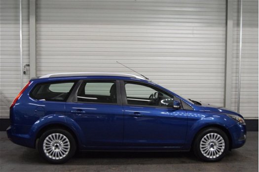 Ford Focus Wagon - 1.8 Titanium +NAVI/PDC - 1