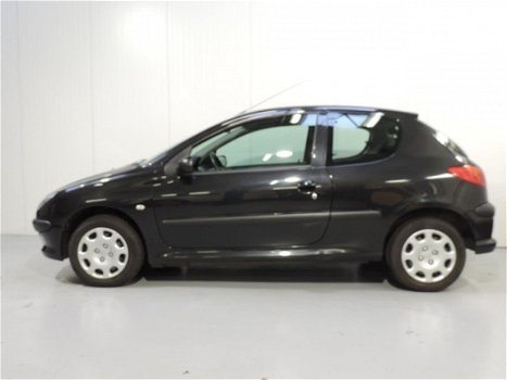 Peugeot 206 - 1.4 XR airco / Rijklaar prijs - 1