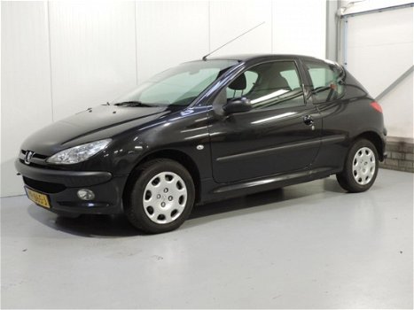 Peugeot 206 - 1.4 XR airco / Rijklaar prijs - 1