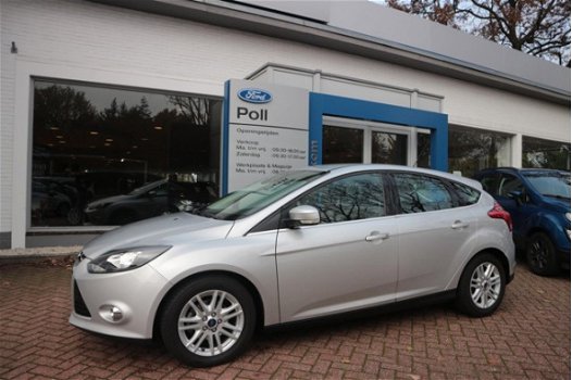 Ford Focus - 125pk Titanium Bns Navigatie Trekhaak 5drs - 1