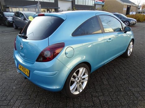 Opel Corsa - 1.2-16V Color Edition - 1