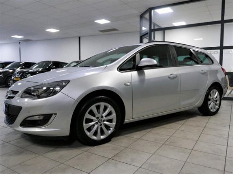 Opel Astra - 1.4 Turbo Edition *114dkm* 140pk/Navi/Cruise/Bluetooth - 1