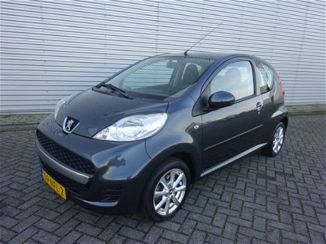 Peugeot 107 - 1.0-12V XS - 1