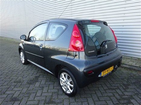 Peugeot 107 - 1.0-12V XS - 1