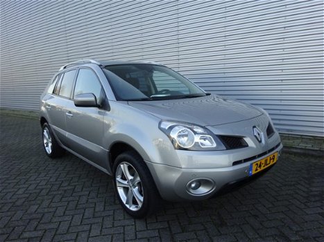 Renault Koleos - 2.5 Dynamique Pack - 1