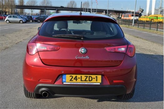 Alfa Romeo Giulietta - 1.4 T Distinctive 120PK / NETTE AUTO / GARANTIE - 1