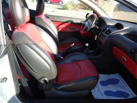 Peugeot 206 CC - 2.0-16V Airco Nieuw APK - 1