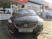 Volvo V40 - 2.0 D2 Momentum Business top conditie - 1 - Thumbnail