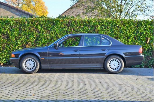 BMW 7-serie - 728iL | Slechts 65.962 kilometer | 1ste eigenaar | - 1