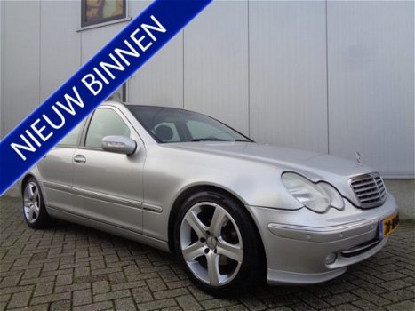 Mercedes-Benz C-klasse - 220 CDI Elegance 143PK Leer Clima Automaat - 1