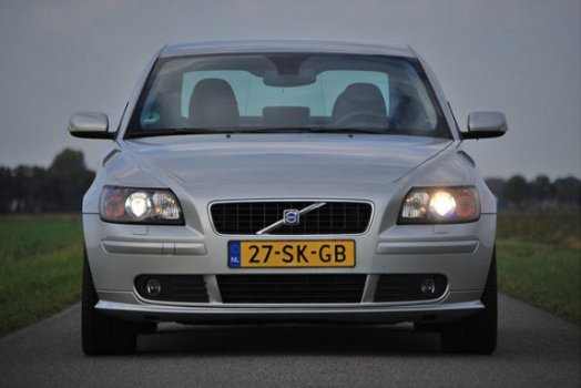 Volvo S40 - 2.5 T5 SUMMUM - UNIEK Top onderhouden - 1