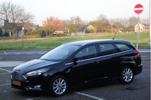 Ford Focus - 1.5 EcoBoost 150pk Titanium Edition - 1