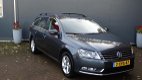 Volkswagen Passat Variant - 1.4 TSI Comfortline Executive Edition 160pk Leder Trekhaak 1e eigenaar - 1 - Thumbnail