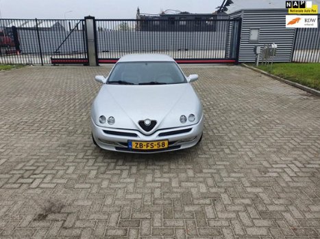 Alfa Romeo GTV - 2.0-16V T.Spark L - 1