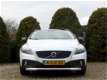 Volvo V40 - 1.6 D2 Summum / Navi / Leder / Xenon - 1 - Thumbnail