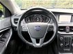 Volvo V40 - 2.0 D3 Momentum / Navi / Camera - 1 - Thumbnail