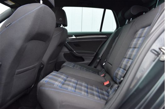 Volkswagen Golf - 1.4 TSi DSG GTE Sportstoelen, LED Koplampen, 18 Inch LMV, Full Map Navi, Excl.BTW - 1