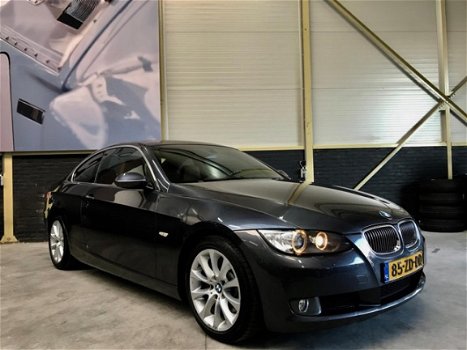 BMW 3-serie Coupé - 325i Executive Automaat | Leer | Navigatie | - 1