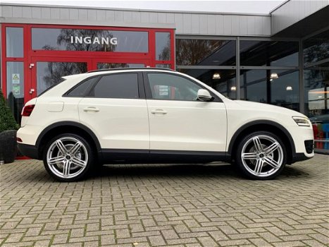 Audi Q3 - 2.0 TFSI 211PK QUATTRO S-TRONIC * NAVI/ BI-XENON/ 20 INCH/ LED/ LEDER - 1