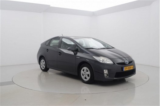 Toyota Prius - 1.8 Hybrid Comfort Cruise All-seasons Automaat - 1